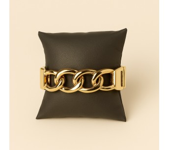 Bracelet manchette ovale plaqué or – Élégance féminine