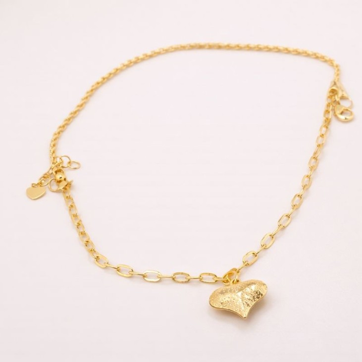 Bracelet Coeur en Plaqué Or - Élégance Artisanale