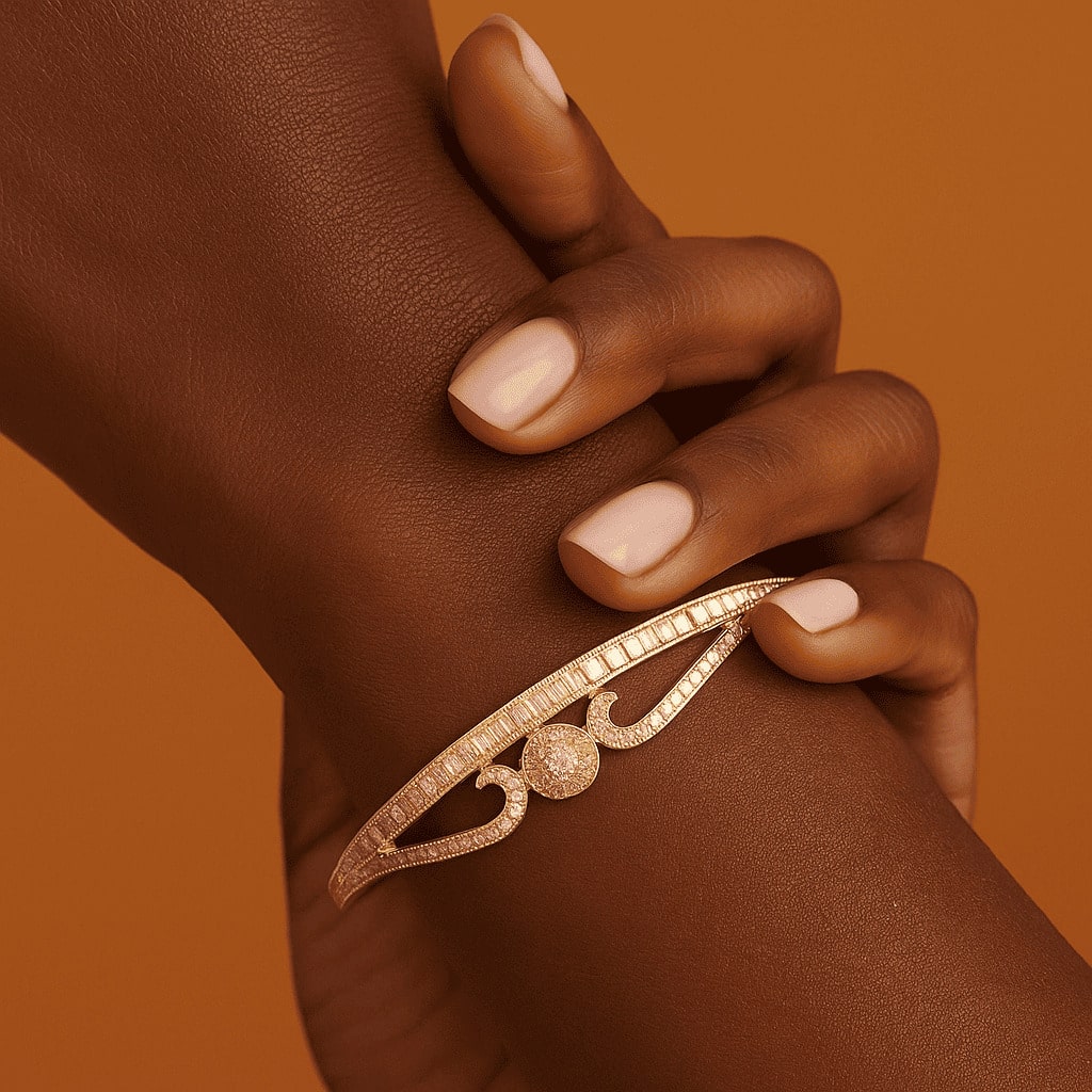 Bracelets br&eacute;silien sur une belle femme noir br&eacute;silienne